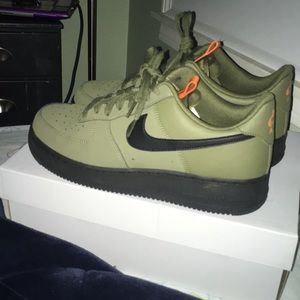 olive green nike air force 1 low